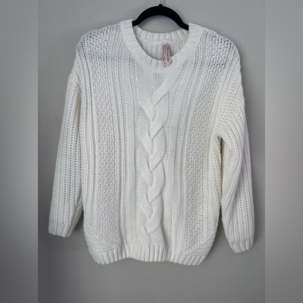 Ashley By 26 International White Cable Knit Sweater